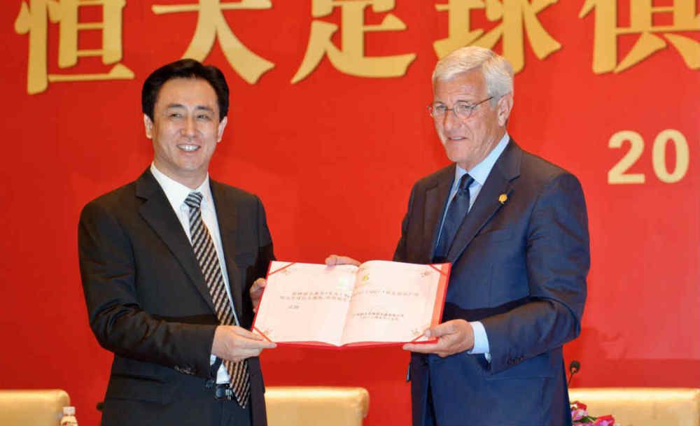 黄黄的