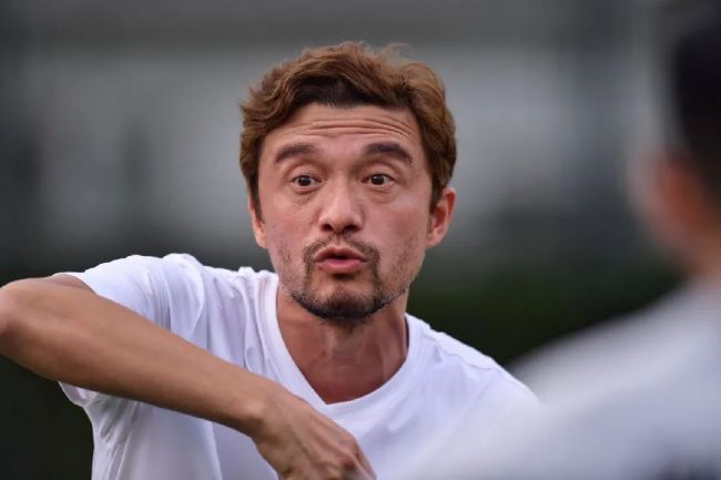 少妇丰满尤物大尺度写真